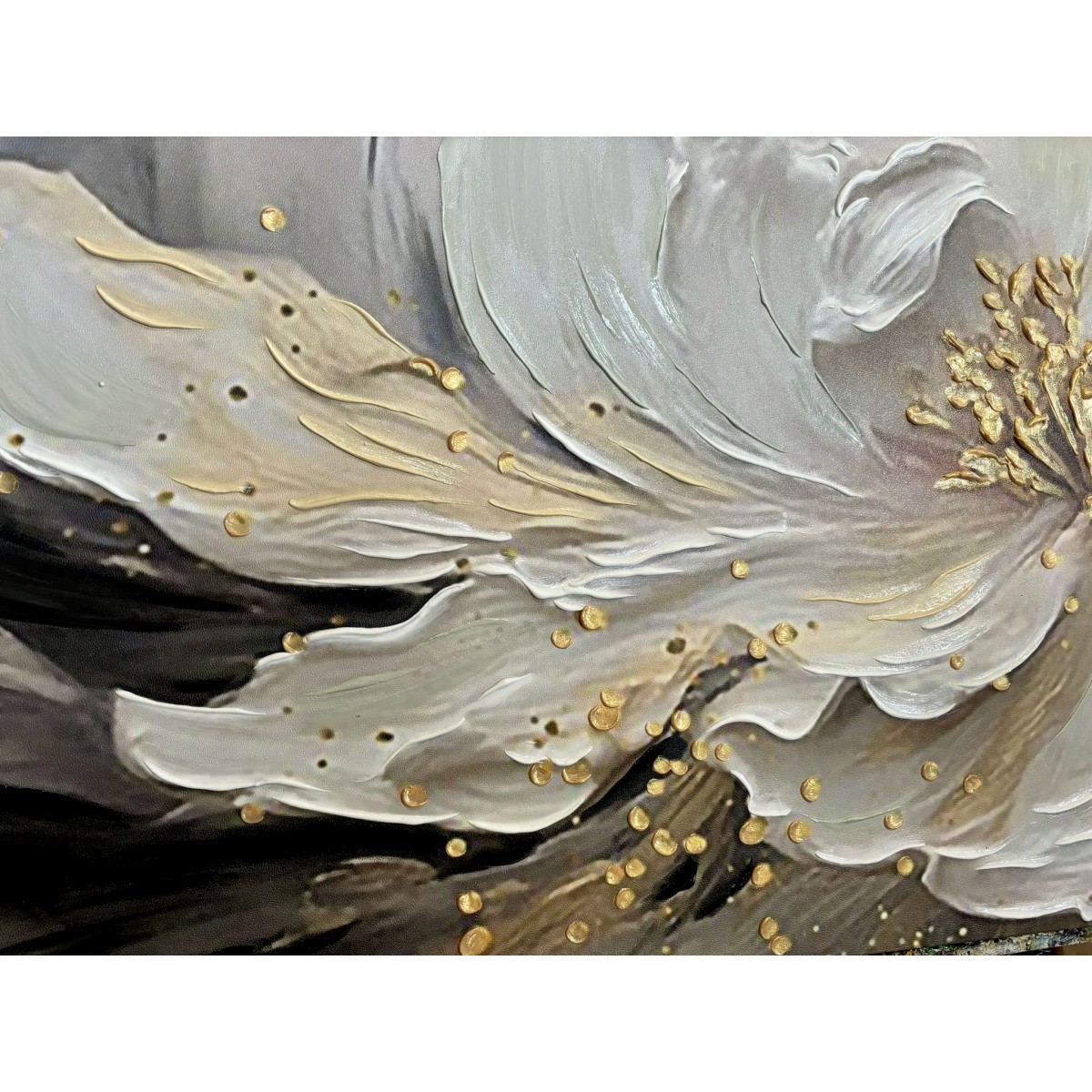 White with Gold Flower 3D Heavy Textured Partial oil Painting 